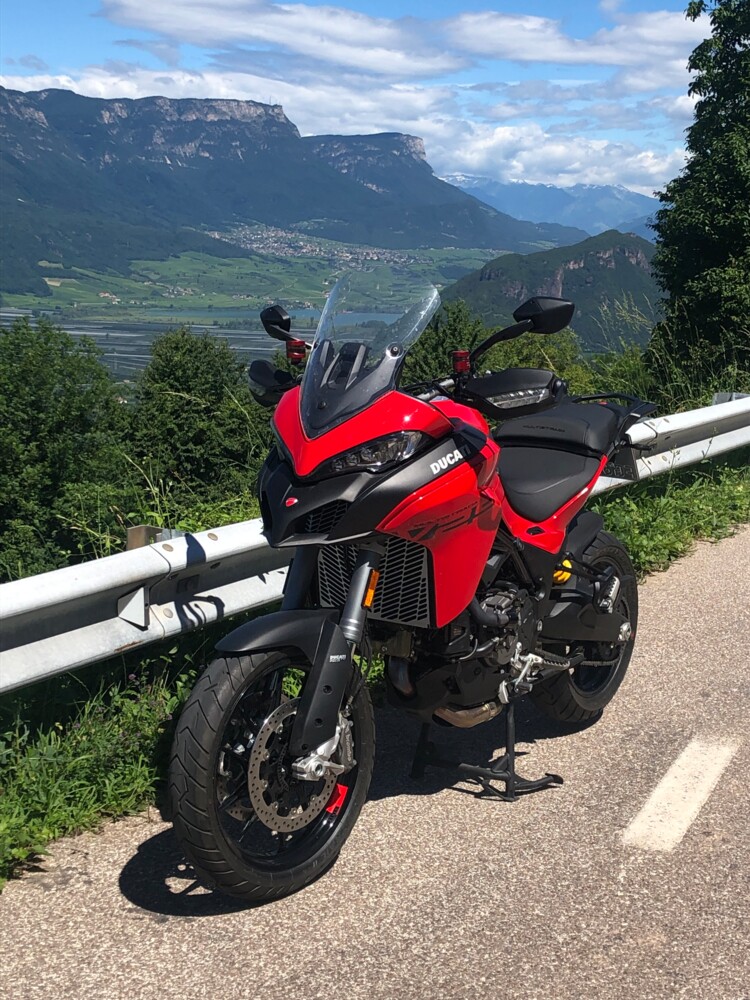 Ducati Multistrada V2 S