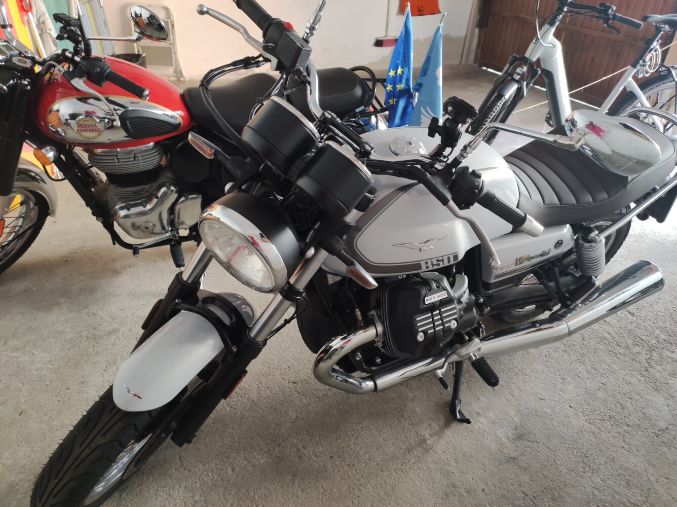 Moto Guzzi V7