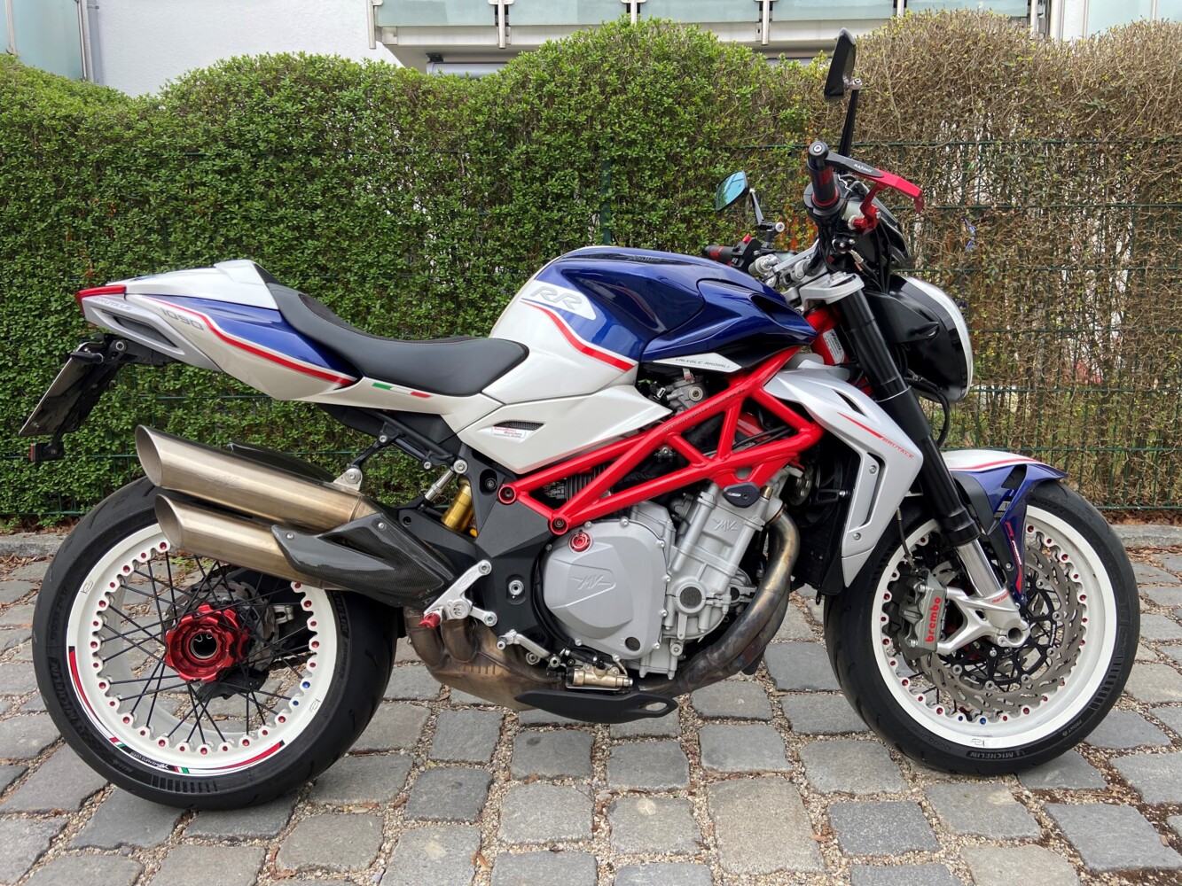 MV Agusta Brutale 1090 RR