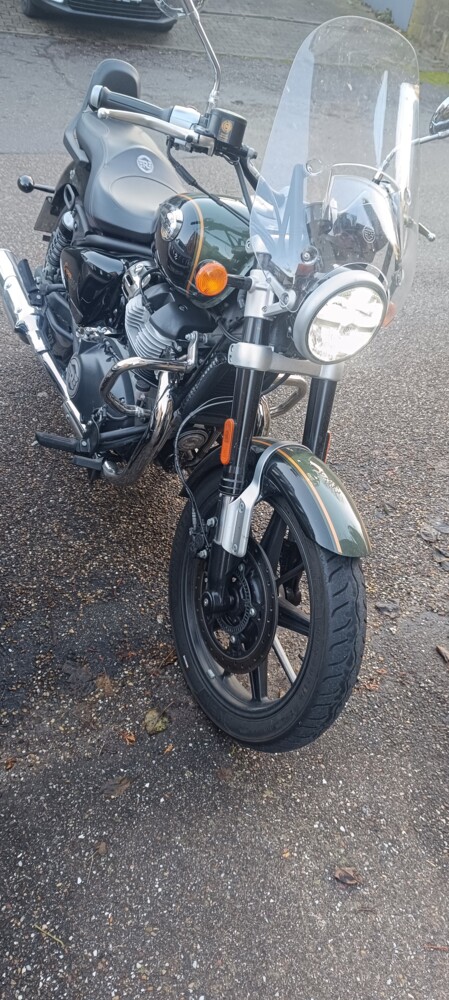 Royal Enfield Supermeteor 650