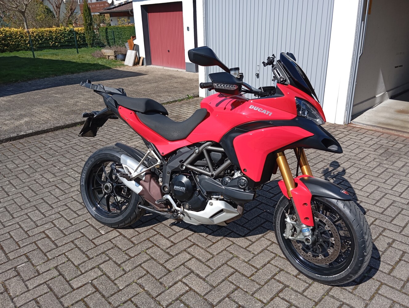 Ducati Multistrada 1200s
