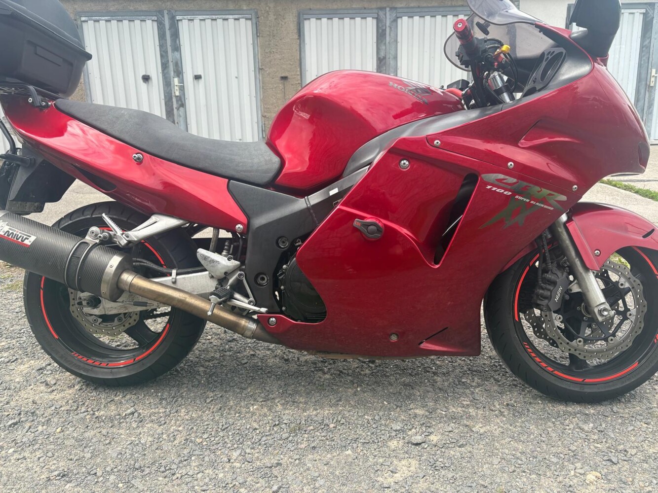 Honda CBR 1100 XX Super blackbird