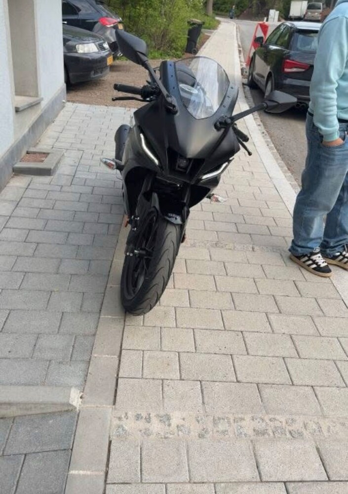 Yamaha YZF R125