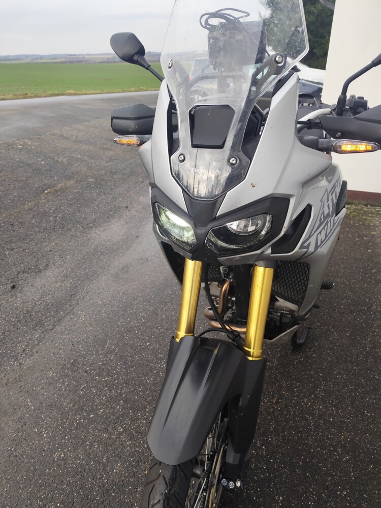 Honda Africa Twin crf 1000