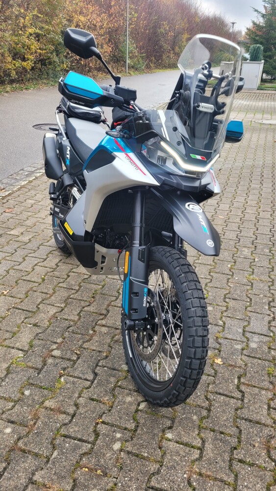 CF Moto 800mtx